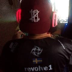 revolve1