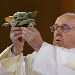 rebelelephas