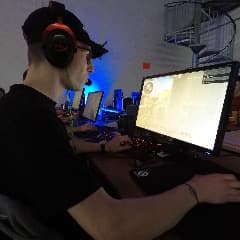 str1xFPS