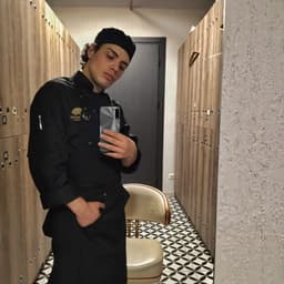 Mesro77