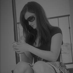 __Lila