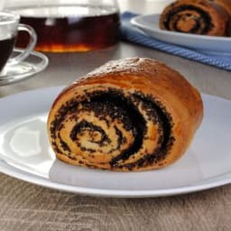 poppyseedbun