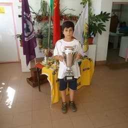 Leo999-