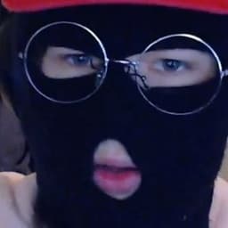 Aziiz12