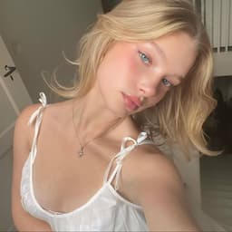 BlondeMyIdol