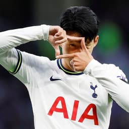 mo8