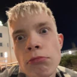 R0BBa