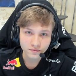 m0Nesky322