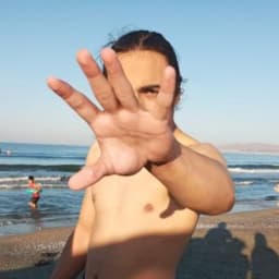 Messagee