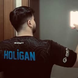 Holigan06