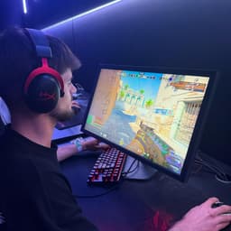XiSC0p