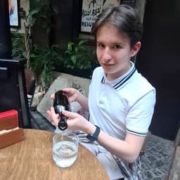 Piskotras8yo