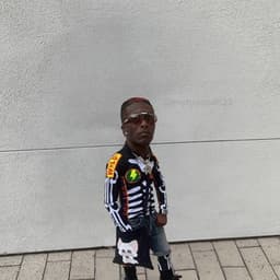 BMWPEEK_ALEX