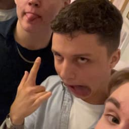 AKjunior